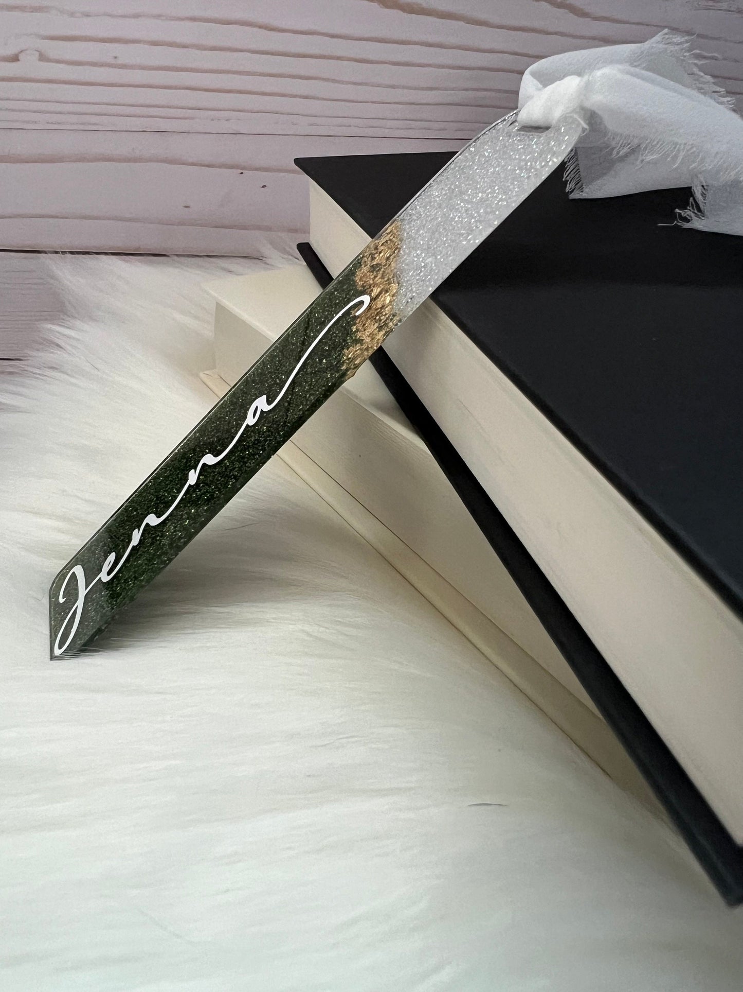 Custom Glitter and Foil Name Bookmark--Book Lover Gift-Personalized Bookmark-Glitter Acrylic Bookmark-Gift for Readers-Cute Bookmark Gift
