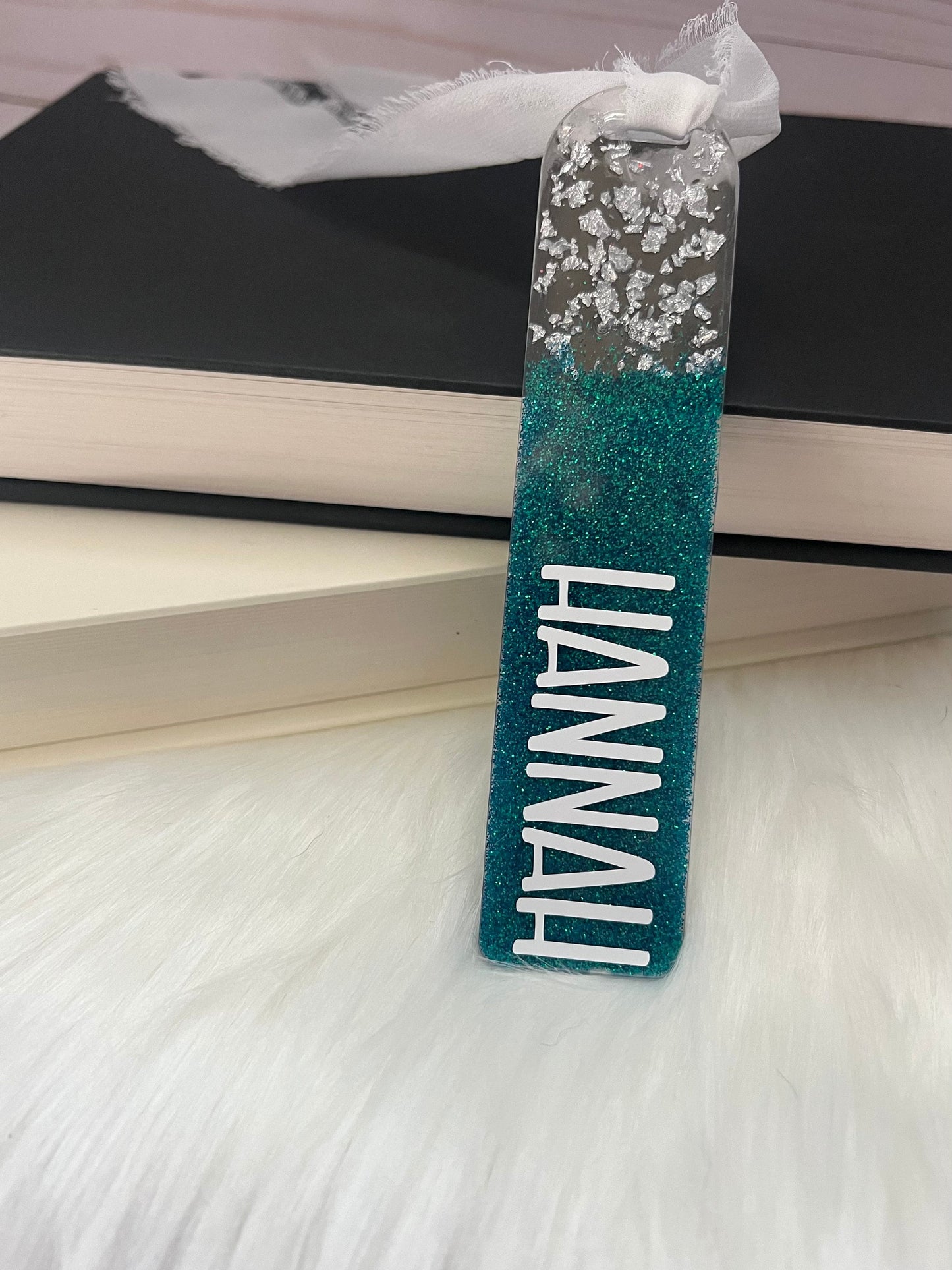 Custom Glitter and Foil Name Bookmark--Book Lover Gift-Personalized Bookmark-Glitter Acrylic Bookmark-Gift for Readers-Cute Bookmark Gift
