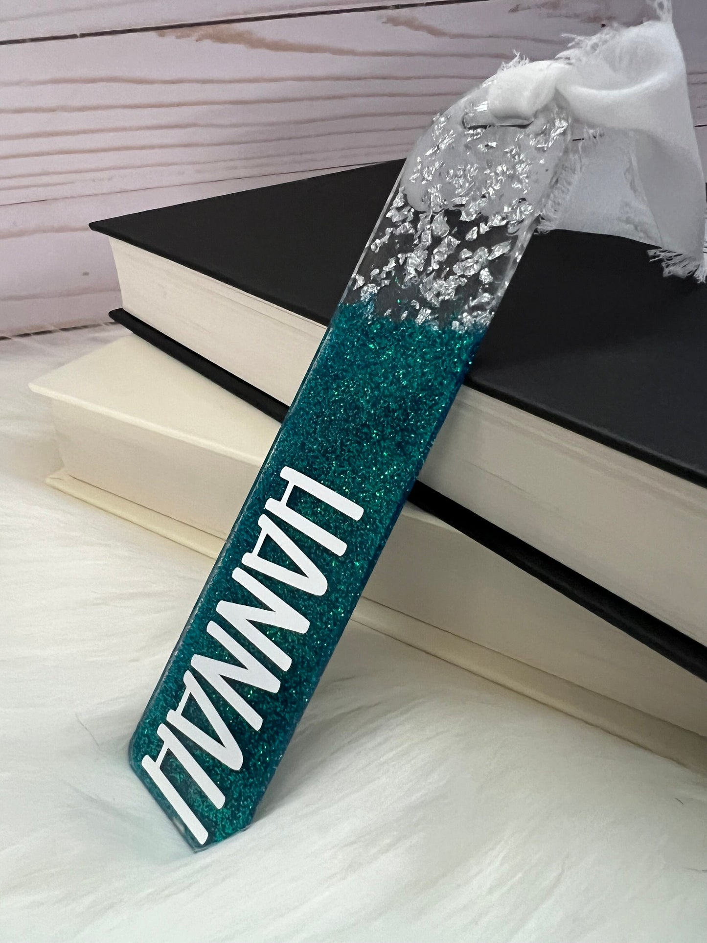 Custom Glitter and Foil Name Bookmark--Book Lover Gift-Personalized Bookmark-Glitter Acrylic Bookmark-Gift for Readers-Cute Bookmark Gift