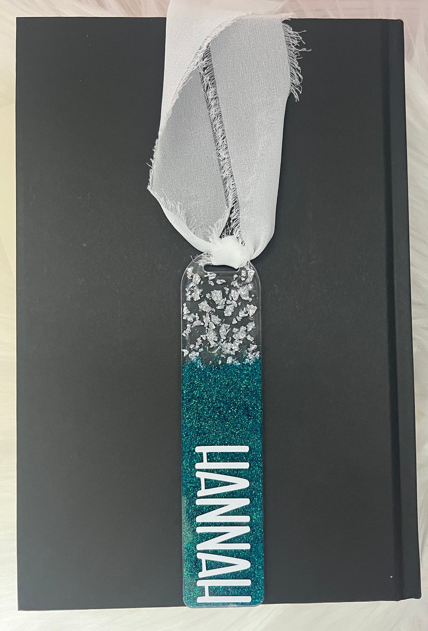 Custom Glitter and Foil Name Bookmark--Book Lover Gift-Personalized Bookmark-Glitter Acrylic Bookmark-Gift for Readers-Cute Bookmark Gift